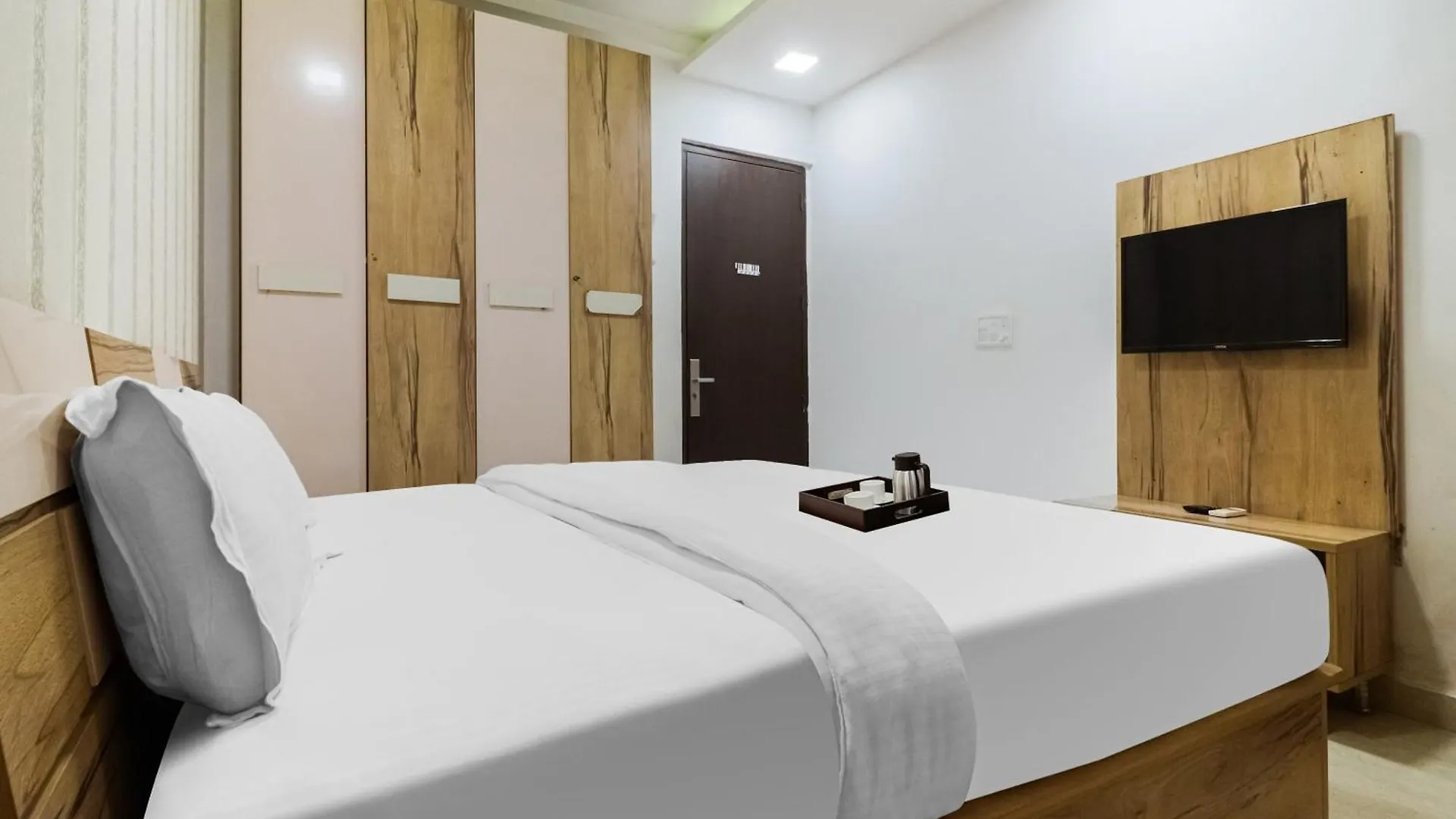 فندق Townhouse Royal Oak غورغاون